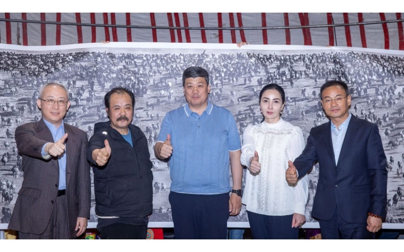 吉爾吉斯斯坦副總理托羅巴耶夫訪問野馬集團(tuán)